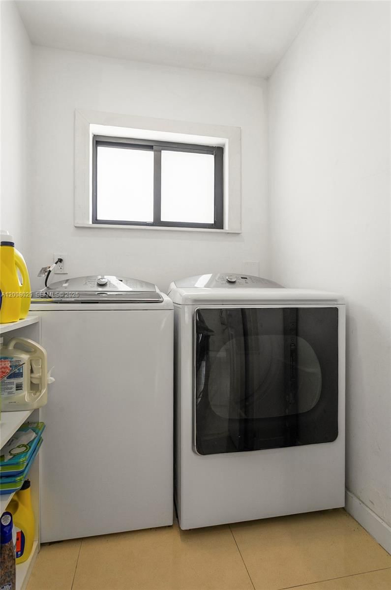 Real estate property located at 11335 59th Ct, Miami-dade, Palm Springs Sub Sec A 4t, Hialeah, FL