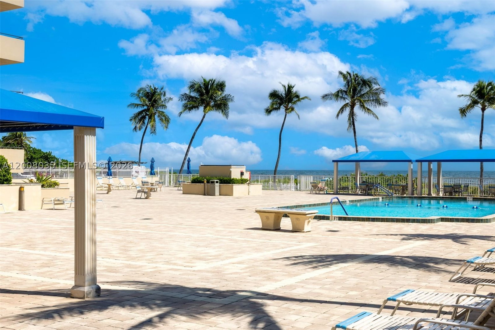 Real estate property located at 2000 Ocean Blvd #12A, Broward, Royal Coast Condo, Lauderdale By The Sea, FL