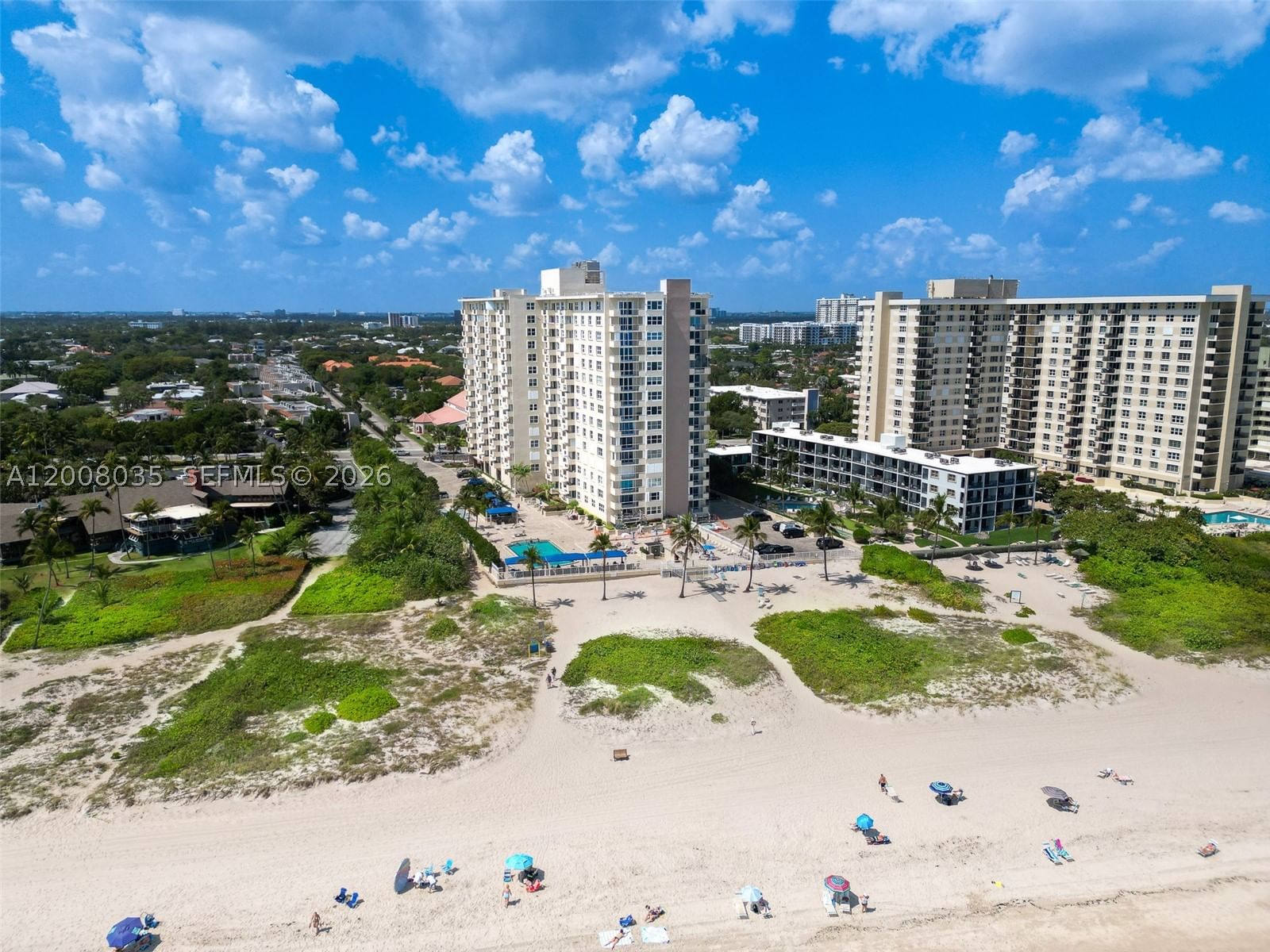Real estate property located at 2000 Ocean Blvd #12A, Broward, Royal Coast Condo, Lauderdale By The Sea, FL