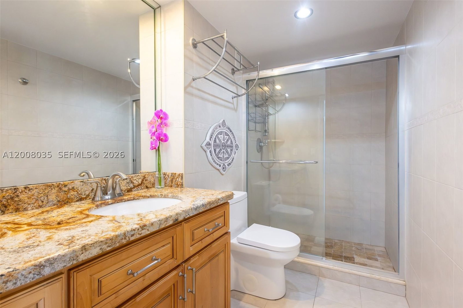 Real estate property located at 2000 Ocean Blvd #12A, Broward, Royal Coast Condo, Lauderdale By The Sea, FL