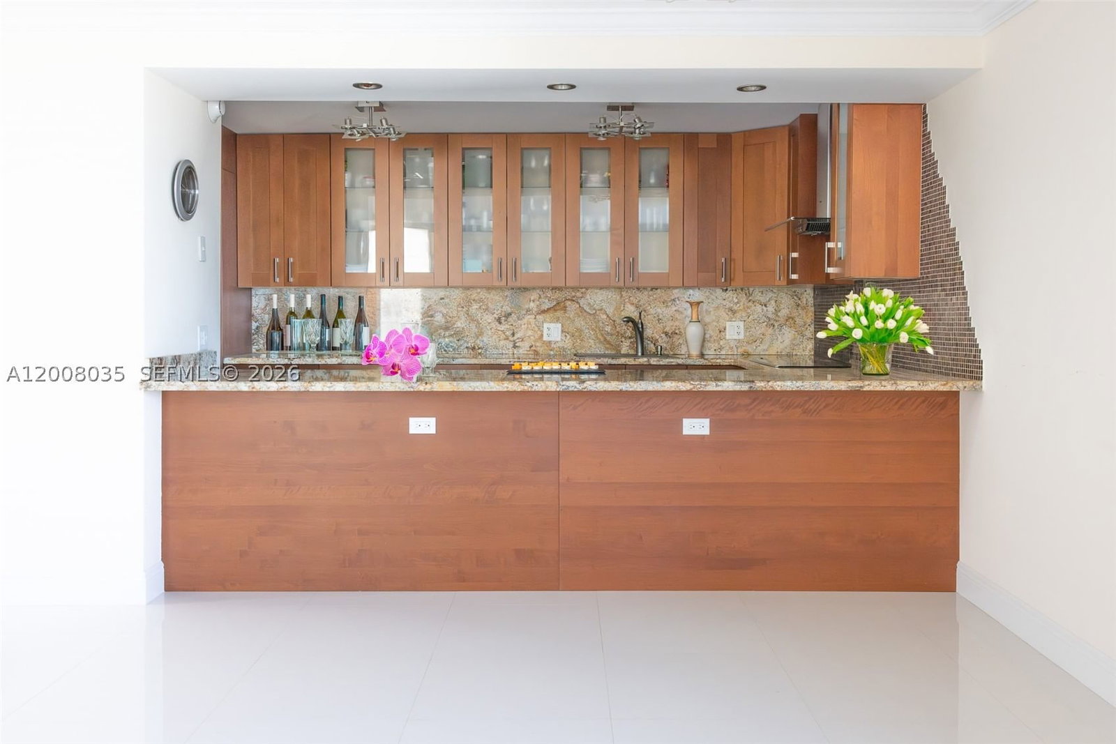 Real estate property located at 2000 Ocean Blvd #12A, Broward, Royal Coast Condo, Lauderdale By The Sea, FL