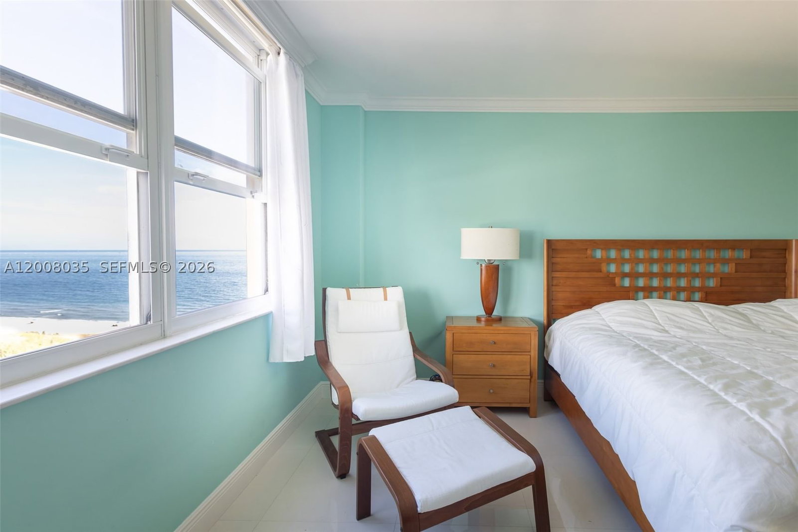 Real estate property located at 2000 Ocean Blvd #12A, Broward, Royal Coast Condo, Lauderdale By The Sea, FL