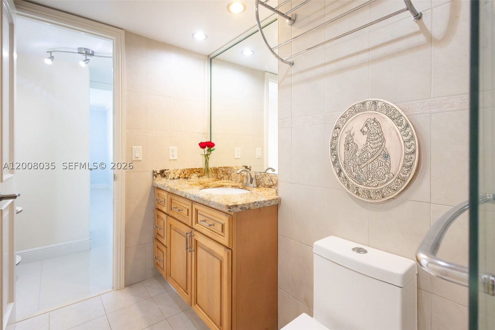 Real estate property located at 2000 Ocean Blvd #12A, Broward, Royal Coast Condo, Lauderdale By The Sea, FL