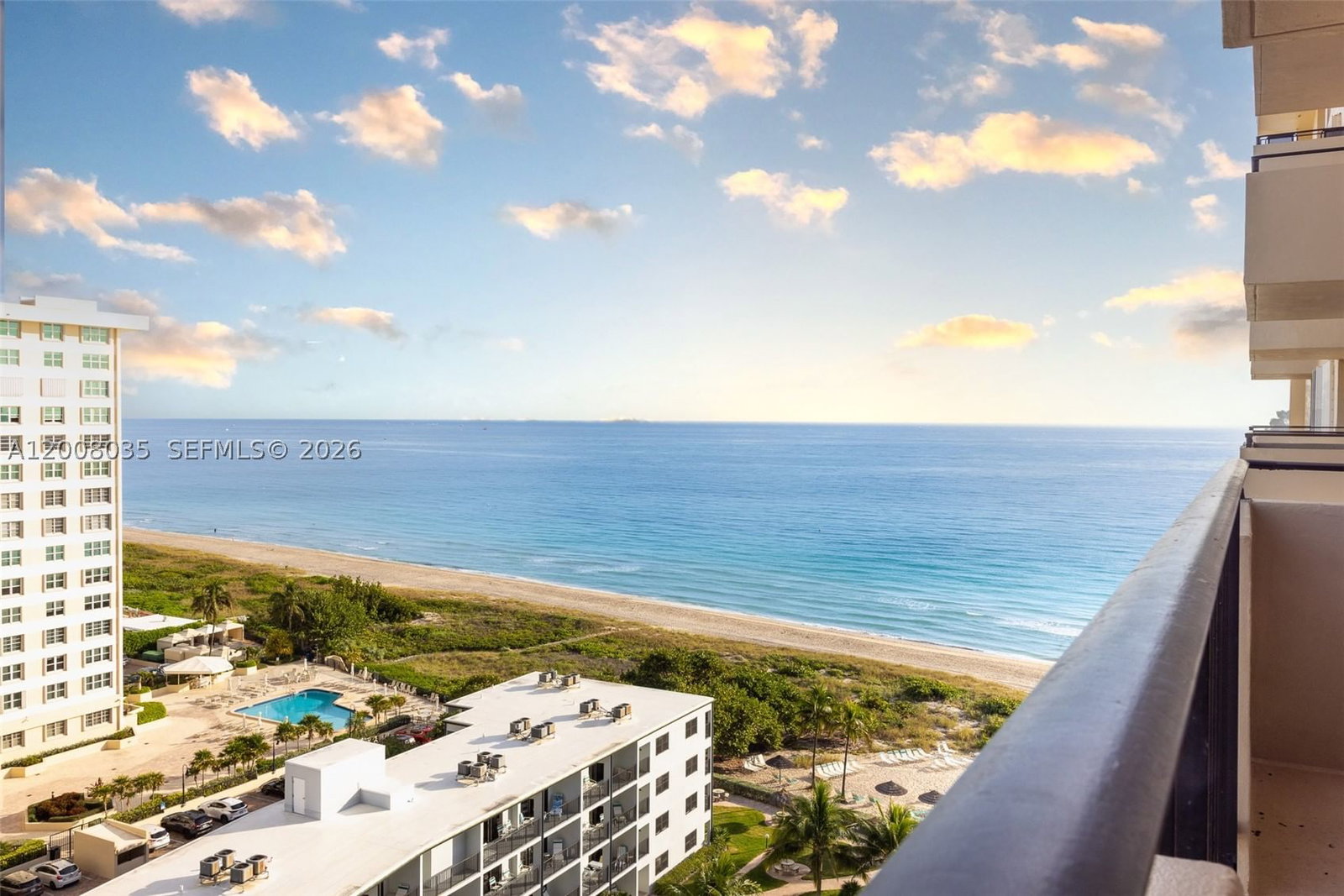Real estate property located at 2000 Ocean Blvd #12A, Broward, Royal Coast Condo, Lauderdale By The Sea, FL