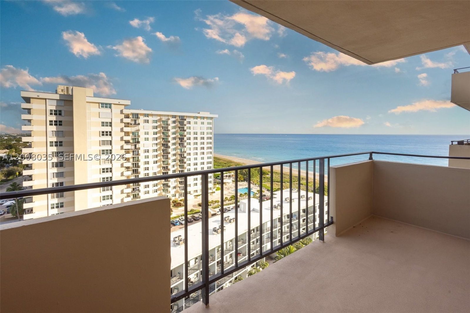 Real estate property located at 2000 Ocean Blvd #12A, Broward, Royal Coast Condo, Lauderdale By The Sea, FL