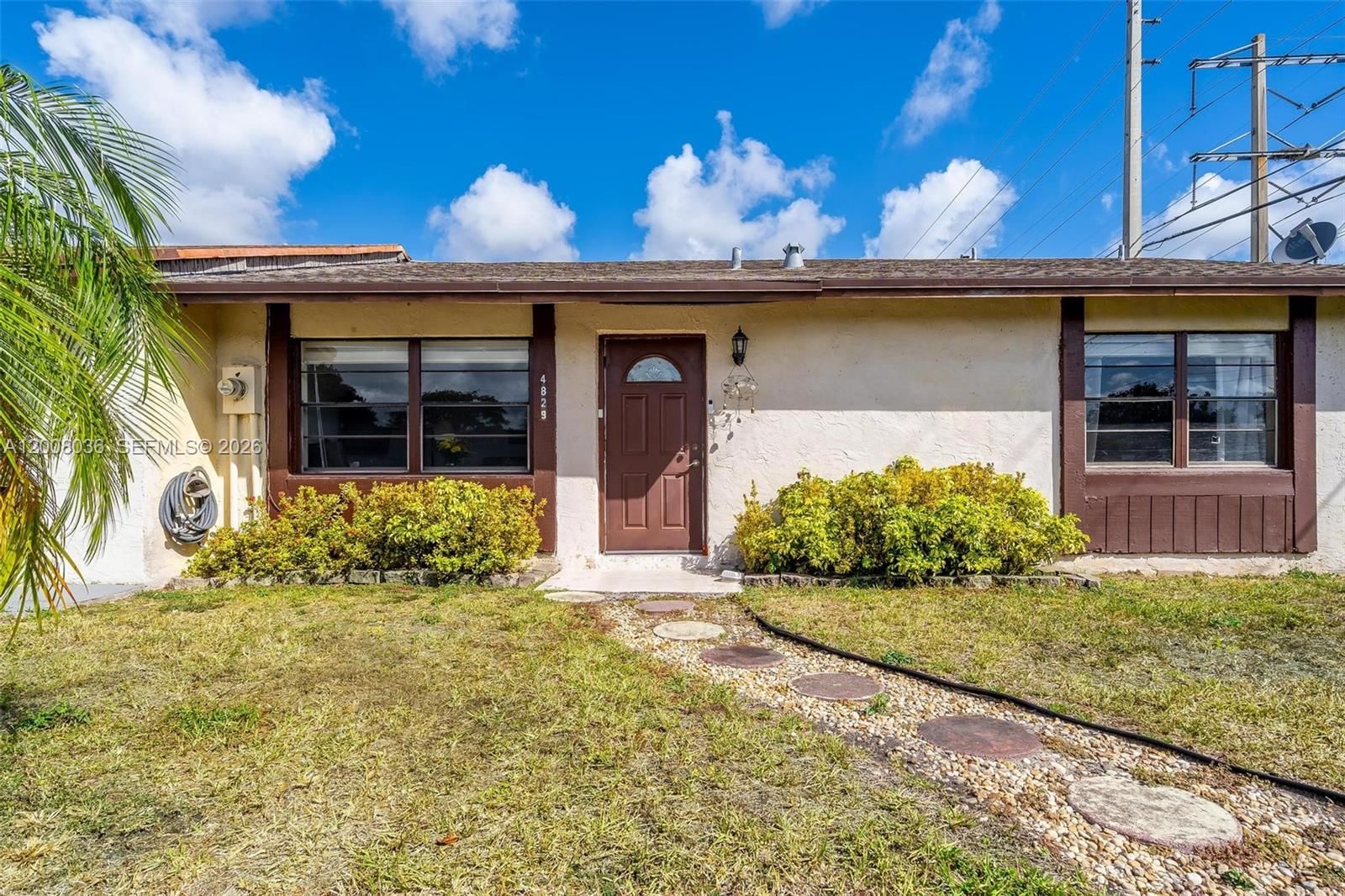 Real estate property located at 4829 136th Pl, Miami-dade, San Sebastian Twnhses, Miami, FL