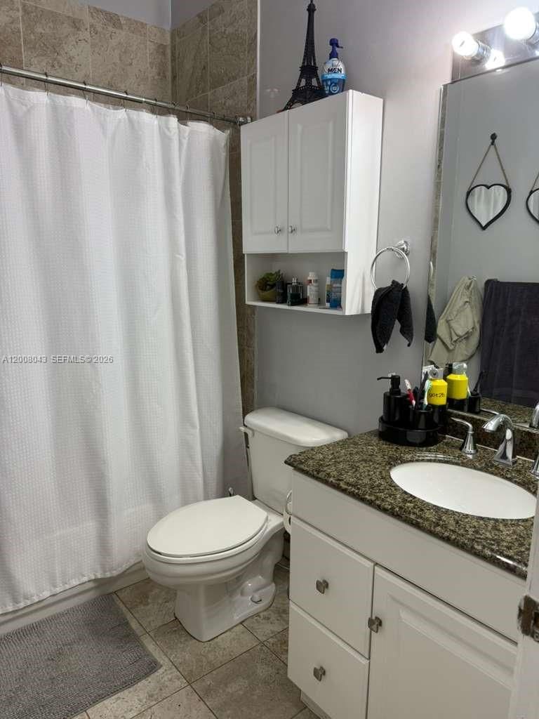 Real estate property located at 21525 87th Ct, Miami-dade, Lakes By The Bay Sec 9 Am, Cutler Bay, FL