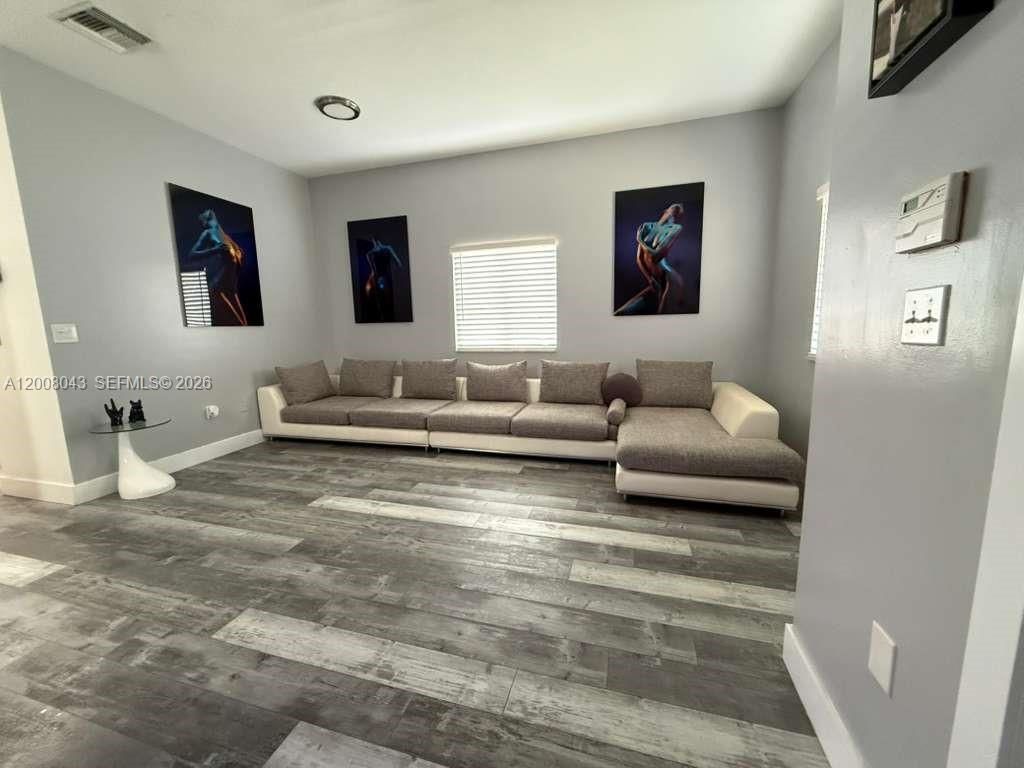 Real estate property located at 21525 87th Ct, Miami-dade, Lakes By The Bay Sec 9 Am, Cutler Bay, FL