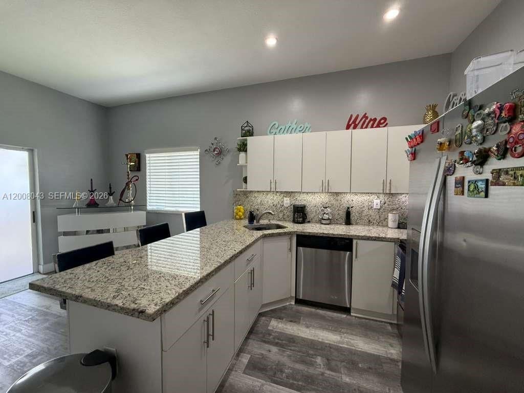 Real estate property located at 21525 87th Ct, Miami-dade, Lakes By The Bay Sec 9 Am, Cutler Bay, FL