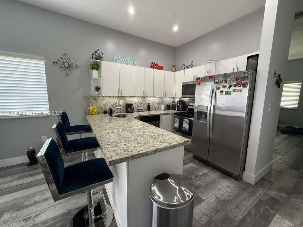 Real estate property located at 21525 87th Ct, Miami-dade, Lakes By The Bay Sec 9 Am, Cutler Bay, FL