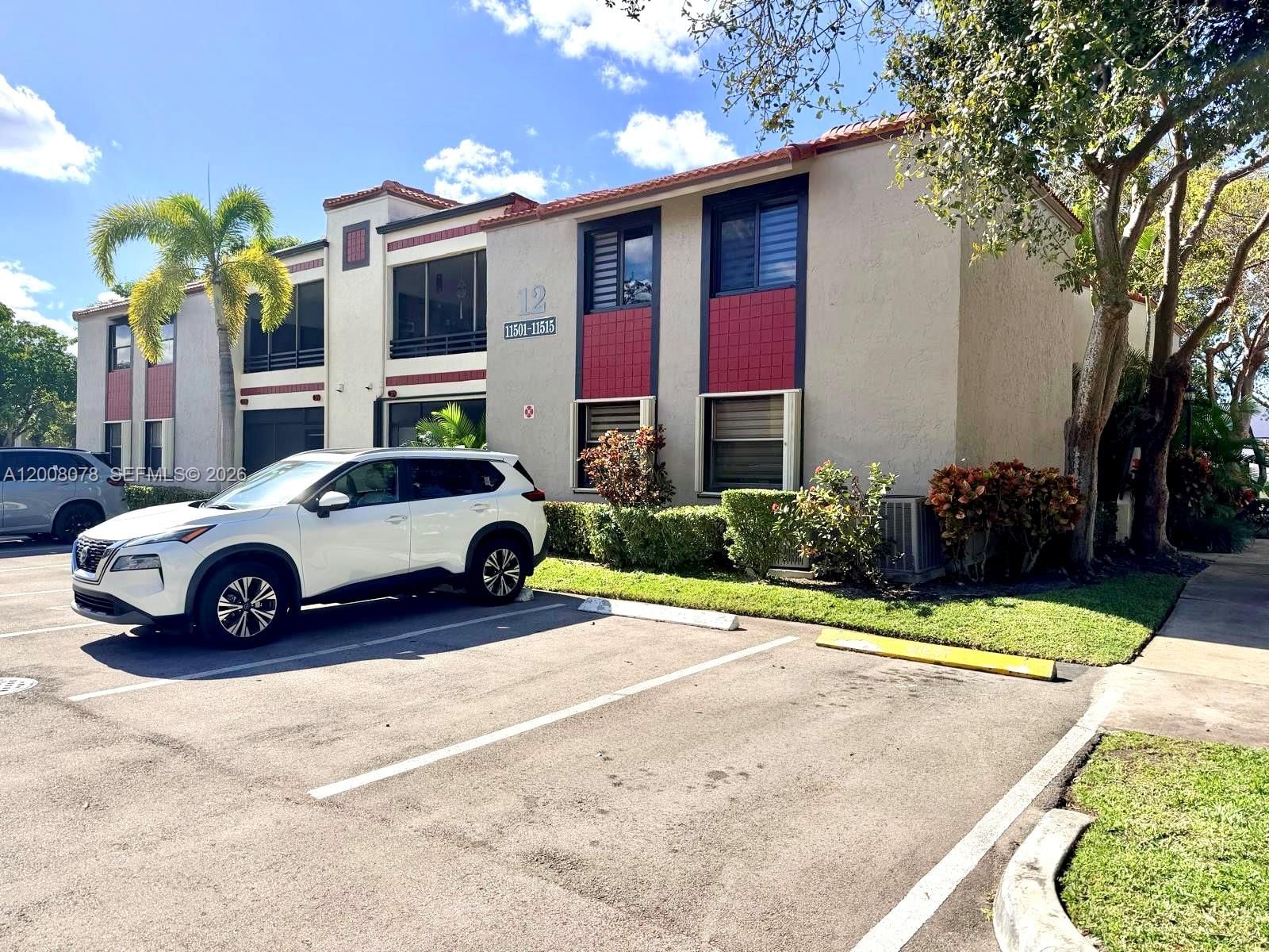 Real estate property located at 11509 10th St #11509, Broward, Pierpointe One Condo I, Pembroke Pines, FL