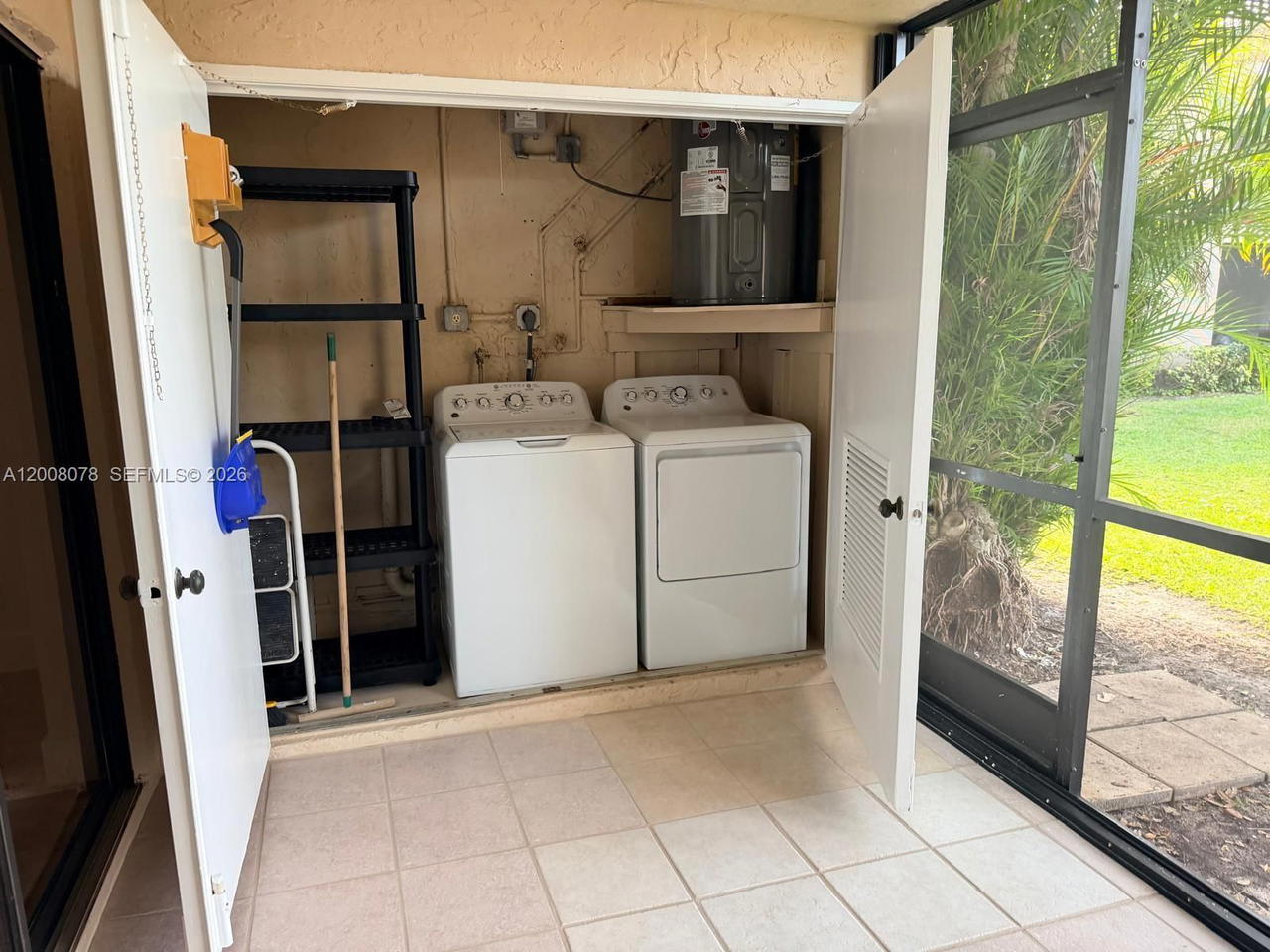 Real estate property located at 11509 10th St #11509, Broward, Pierpointe One Condo I, Pembroke Pines, FL