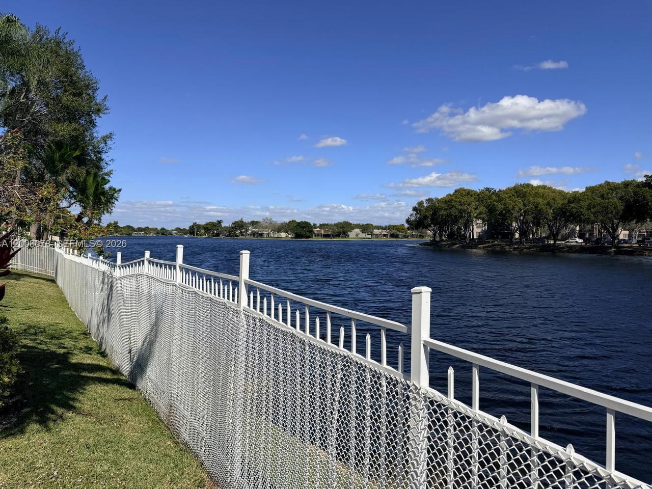 Real estate property located at 11509 10th St #11509, Broward, Pierpointe One Condo I, Pembroke Pines, FL