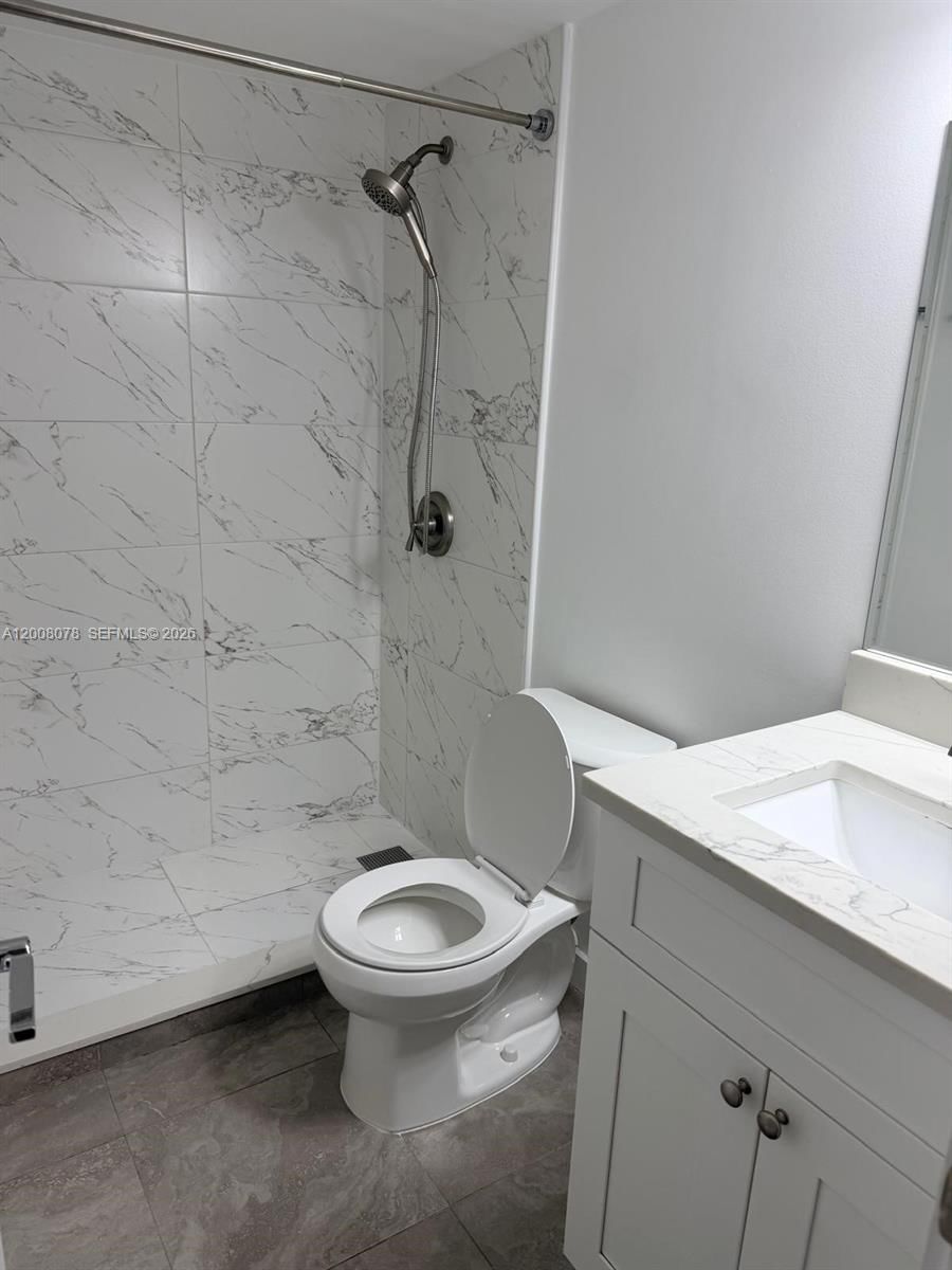 Real estate property located at 11509 10th St #11509, Broward, Pierpointe One Condo I, Pembroke Pines, FL