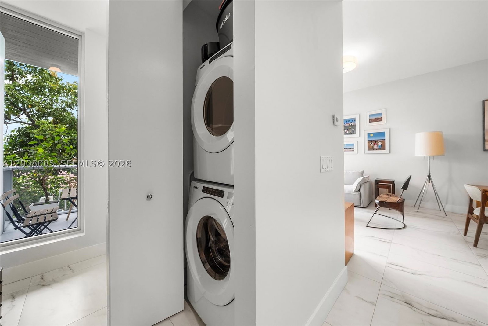 Real estate property located at 545 11th St #208, Miami-dade, Eleven In The Roads Condo, Miami, FL