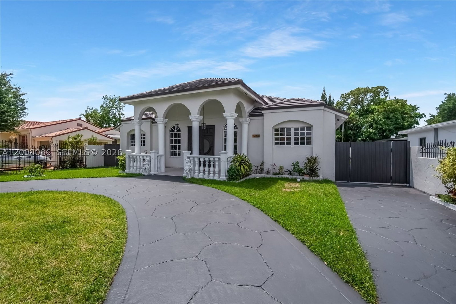 Real estate property located at 2850 5th St, Miami-dade, Palbicke & Garrisons Addn, Miami, FL