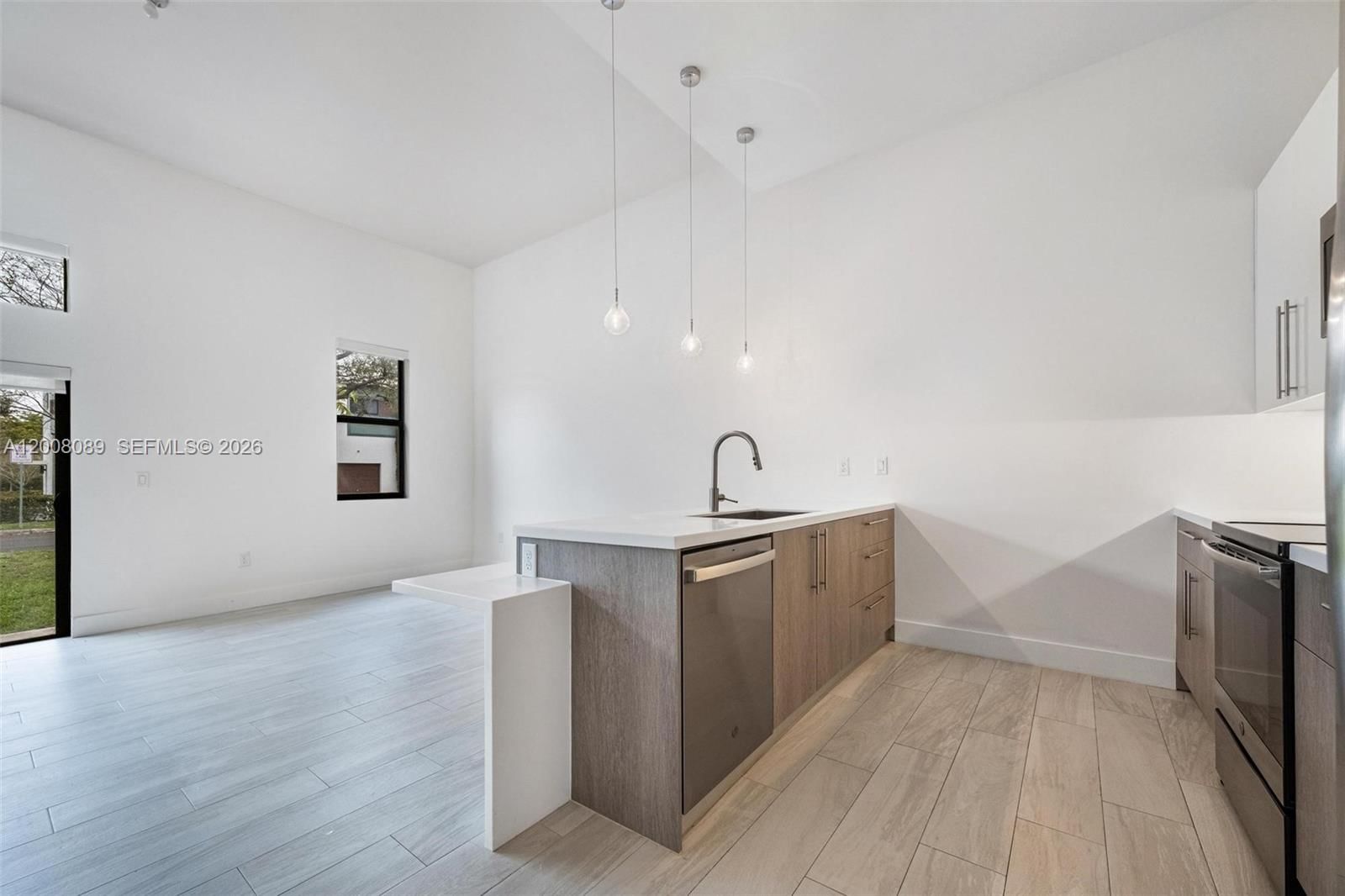 Real estate property located at 4416 9th St, Broward, Plantation Business Park, Plantation, FL