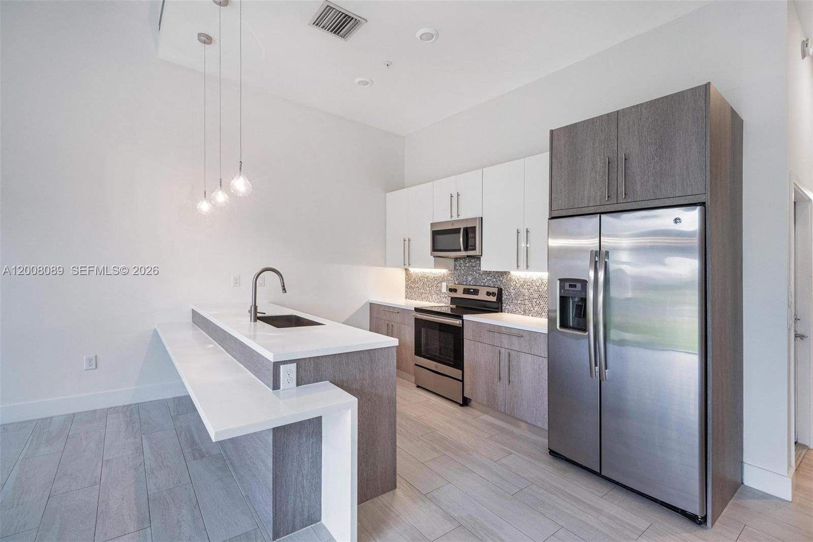 Real estate property located at 4416 9th St, Broward, Plantation Business Park, Plantation, FL