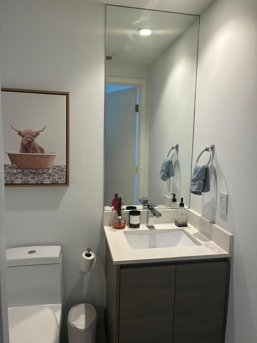 Real estate property located at 460 28th St #902, Miami-dade, Icon Bay Condo, Miami, FL