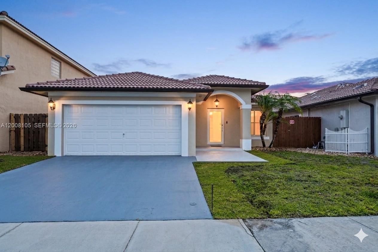 Real estate property located at 21505 89th Path, Miami-dade, Precious Homes At Lakes B, Cutler Bay, FL