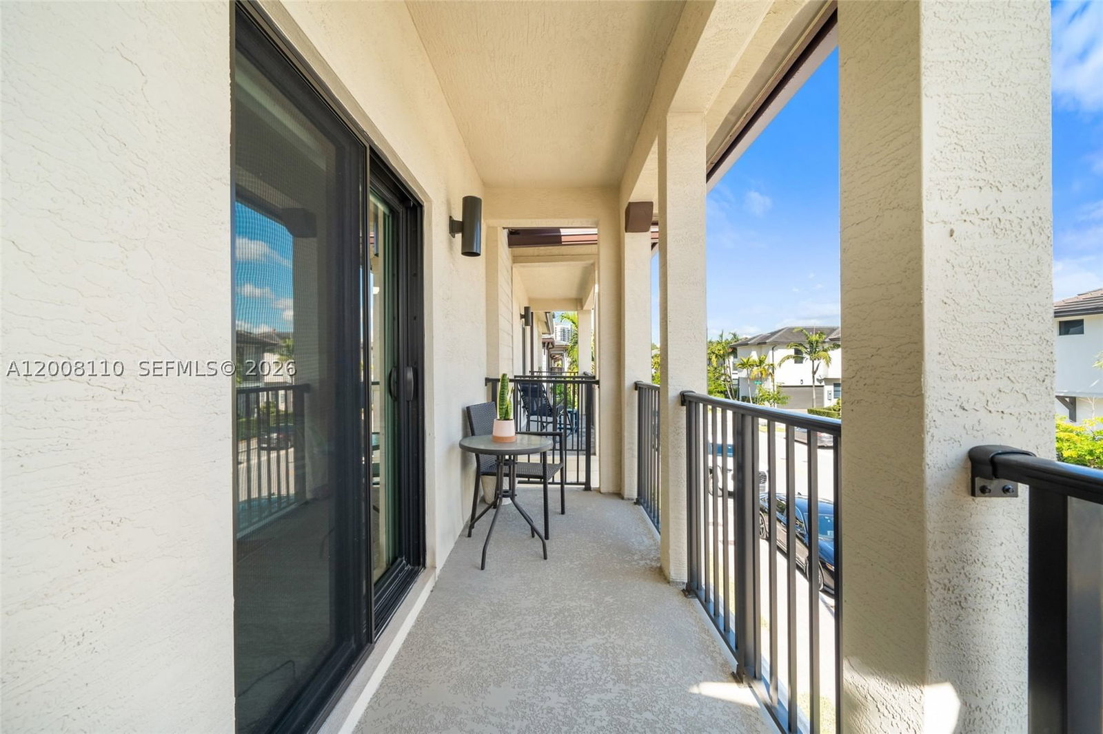Real estate property located at 4648 83rd Ave, Miami-dade, Downtown Doral South Phas, Doral, FL