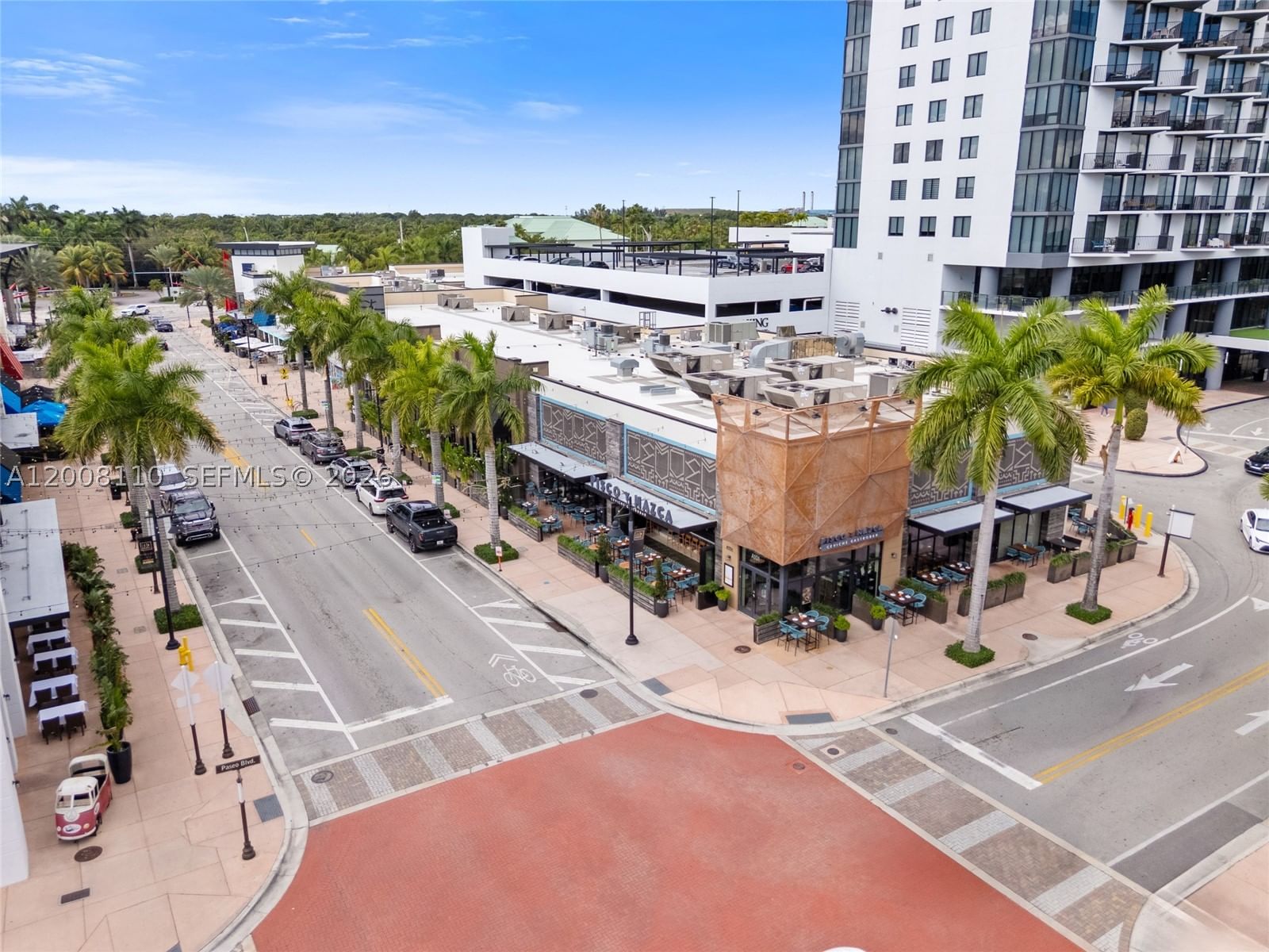 Real estate property located at 4648 83rd Ave, Miami-dade, Downtown Doral South Phas, Doral, FL