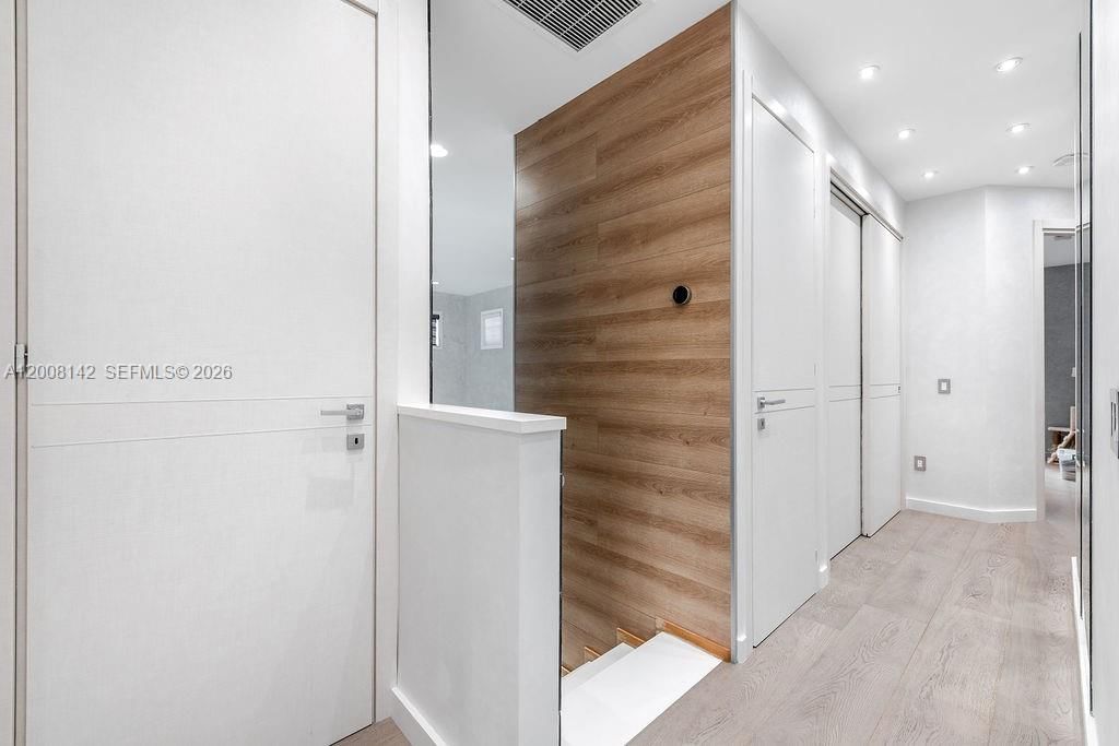 Real estate property located at 3949 194th Ln, Miami-dade, Golden Gate Estates & Mar, Sunny Isles Beach, FL