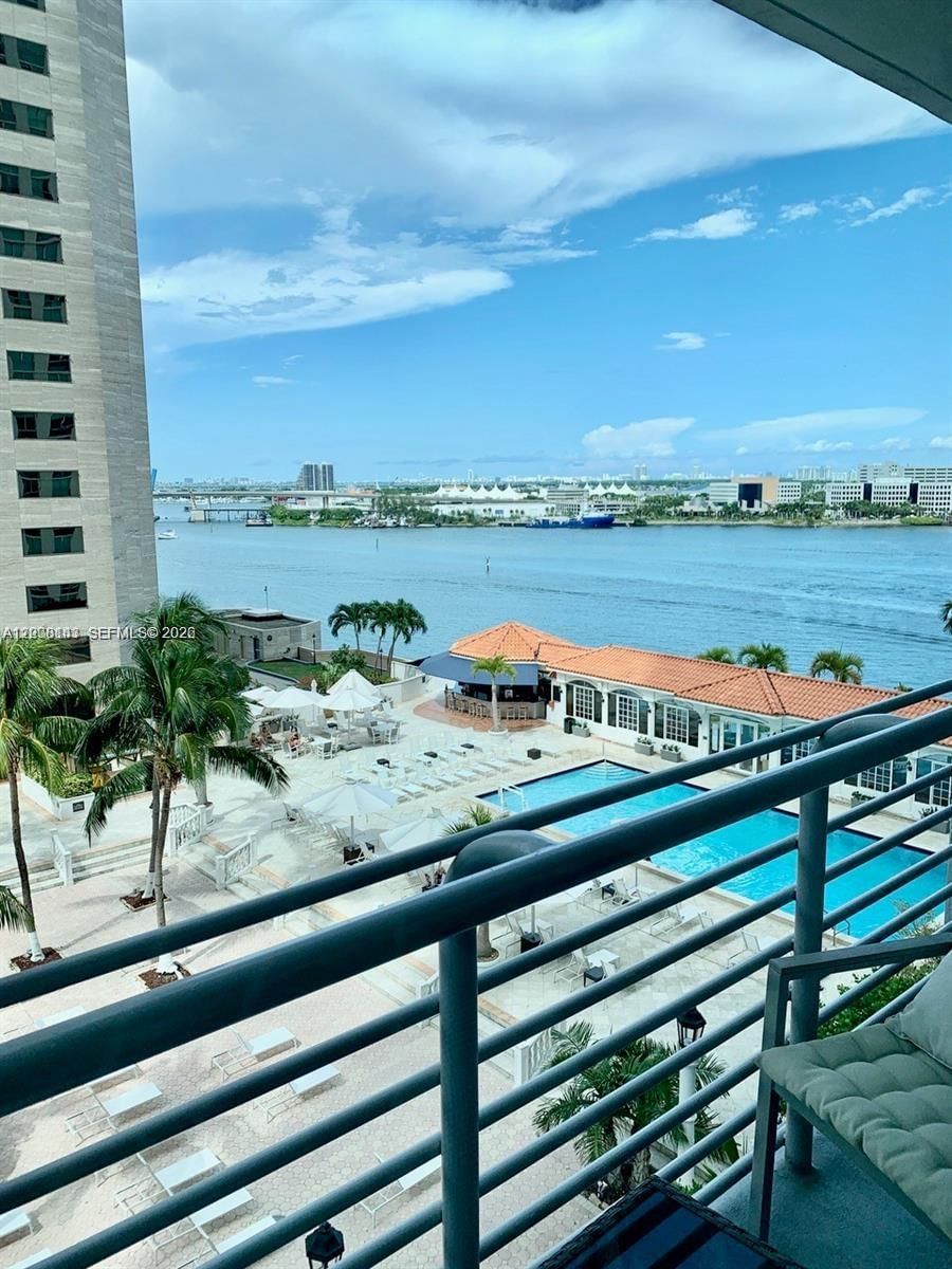 Real estate property located at 335 Biscayne Blvd #1106, Miami-dade, One Miami East Condo, Miami, FL