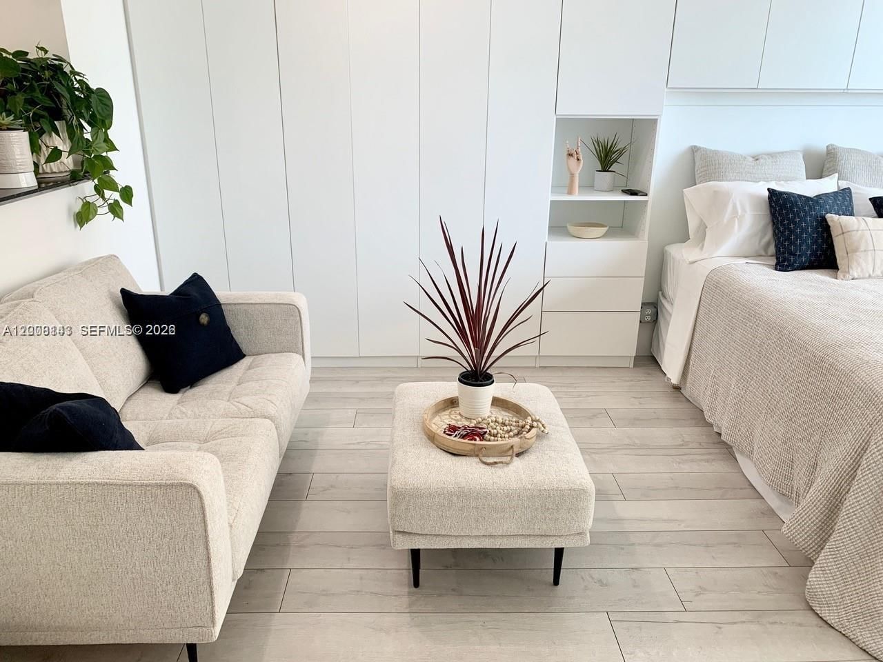 Real estate property located at 335 Biscayne Blvd #1106, Miami-dade, One Miami East Condo, Miami, FL