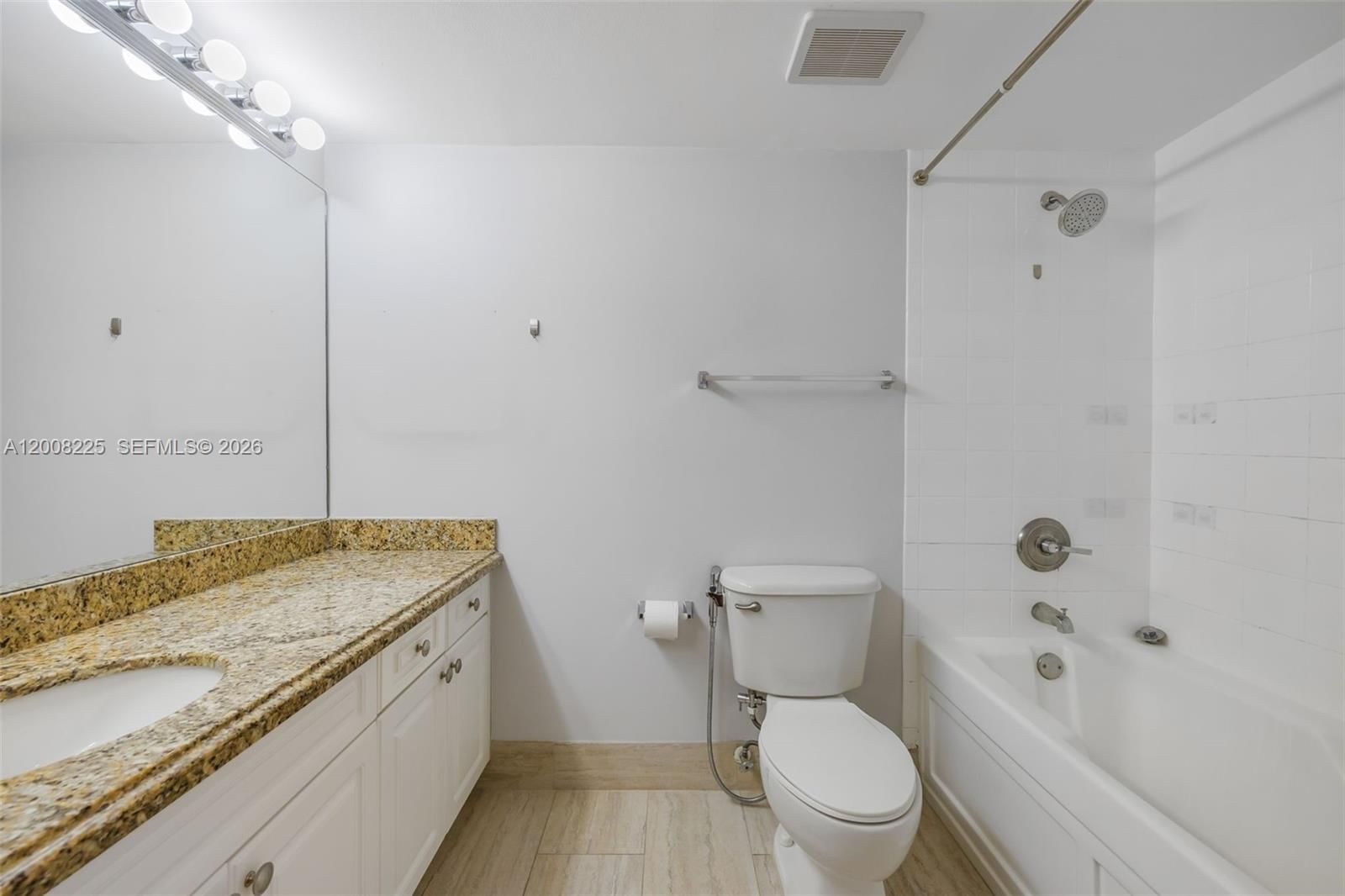 Real estate property located at 520 5th Ave #3305, Broward, Las Olas By The River Con, Fort Lauderdale, FL