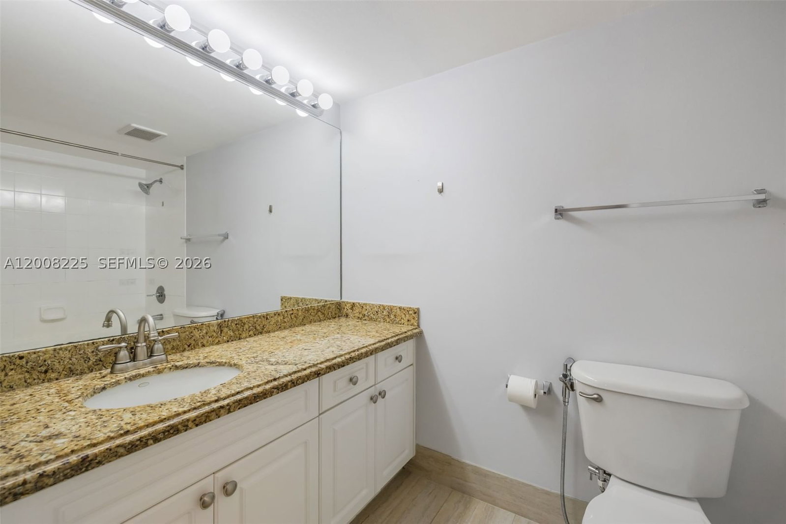 Real estate property located at 520 5th Ave #3305, Broward, Las Olas By The River Con, Fort Lauderdale, FL