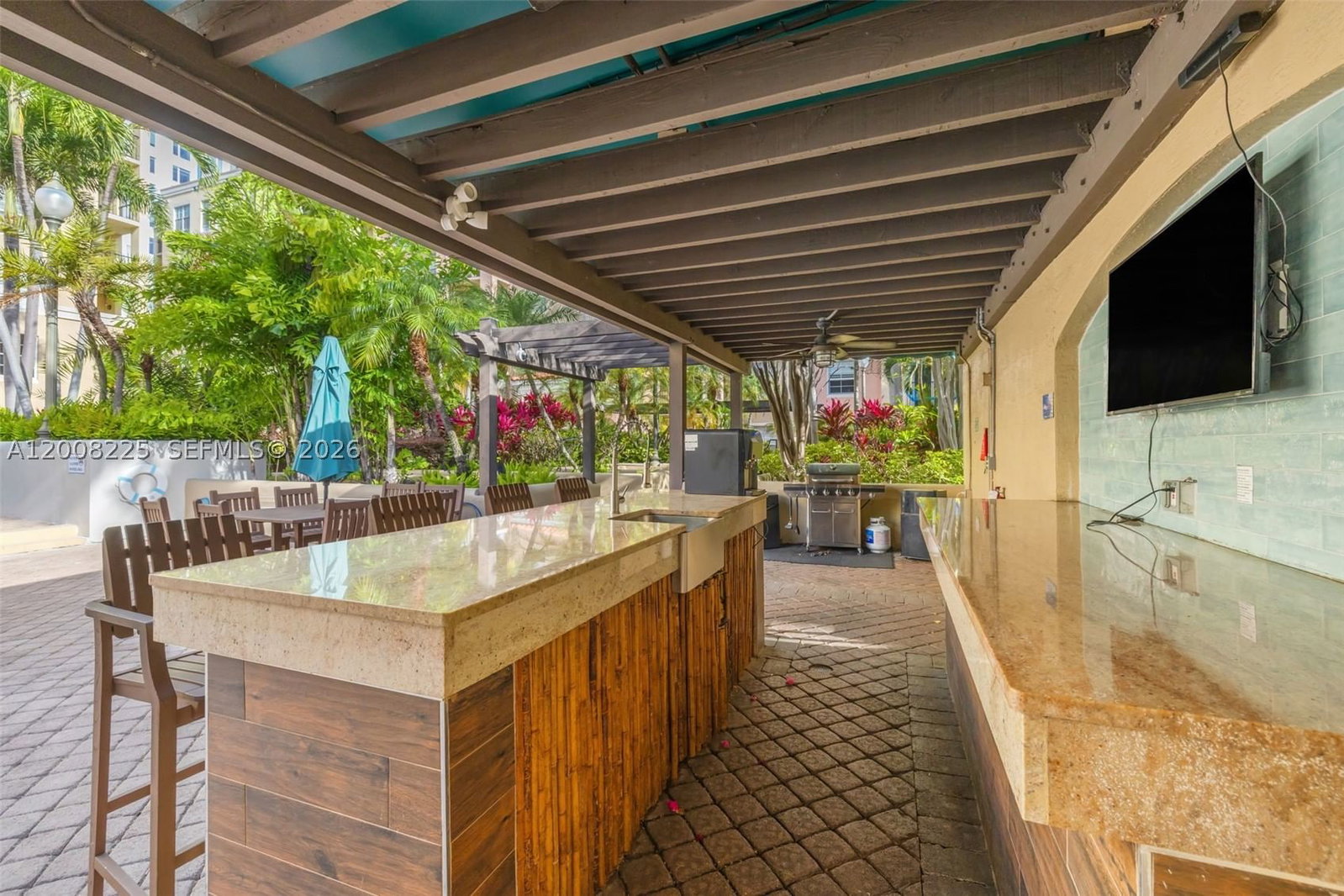 Real estate property located at 520 5th Ave #3305, Broward, Las Olas By The River Con, Fort Lauderdale, FL