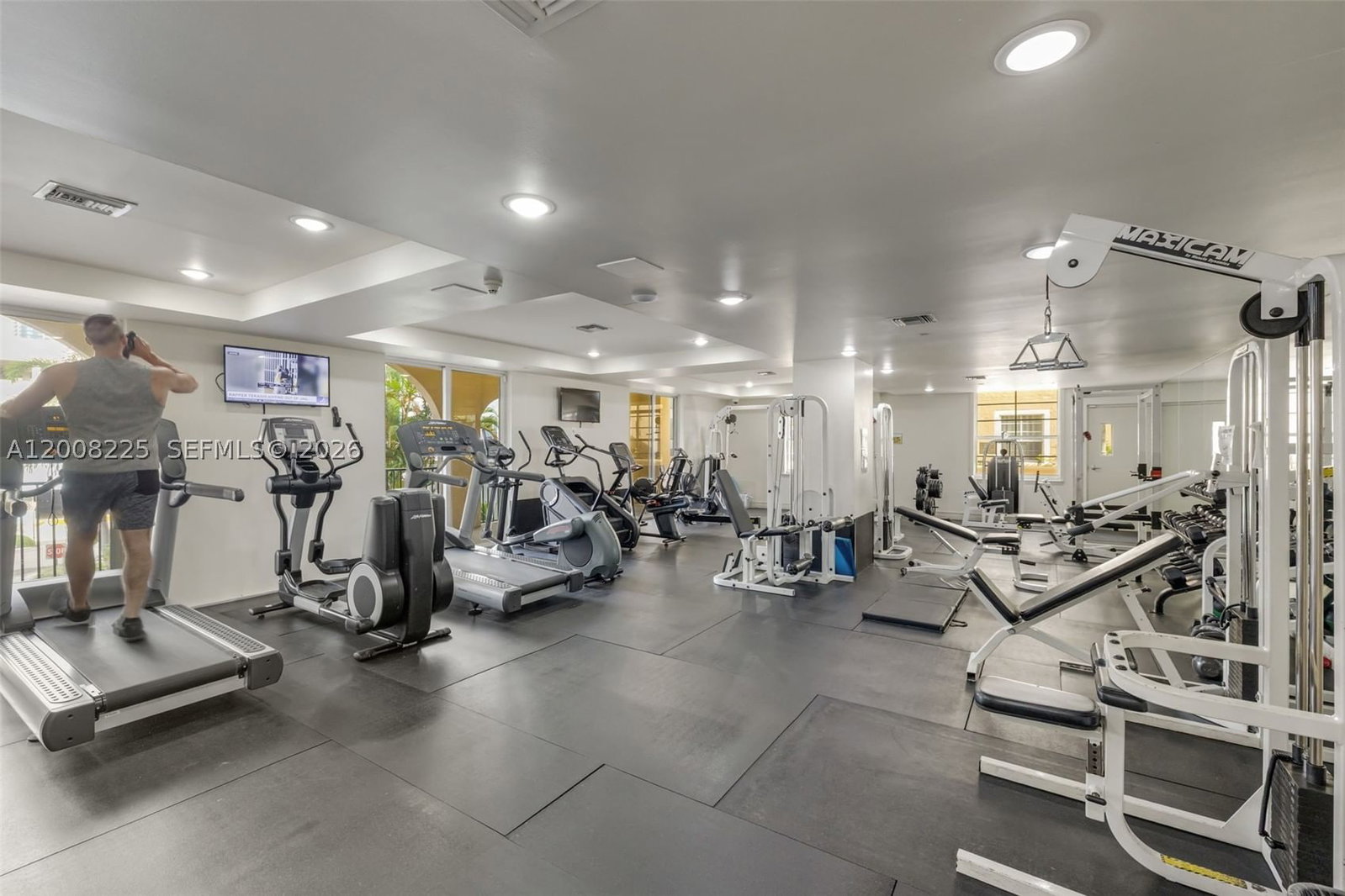 Real estate property located at 520 5th Ave #3305, Broward, Las Olas By The River Con, Fort Lauderdale, FL