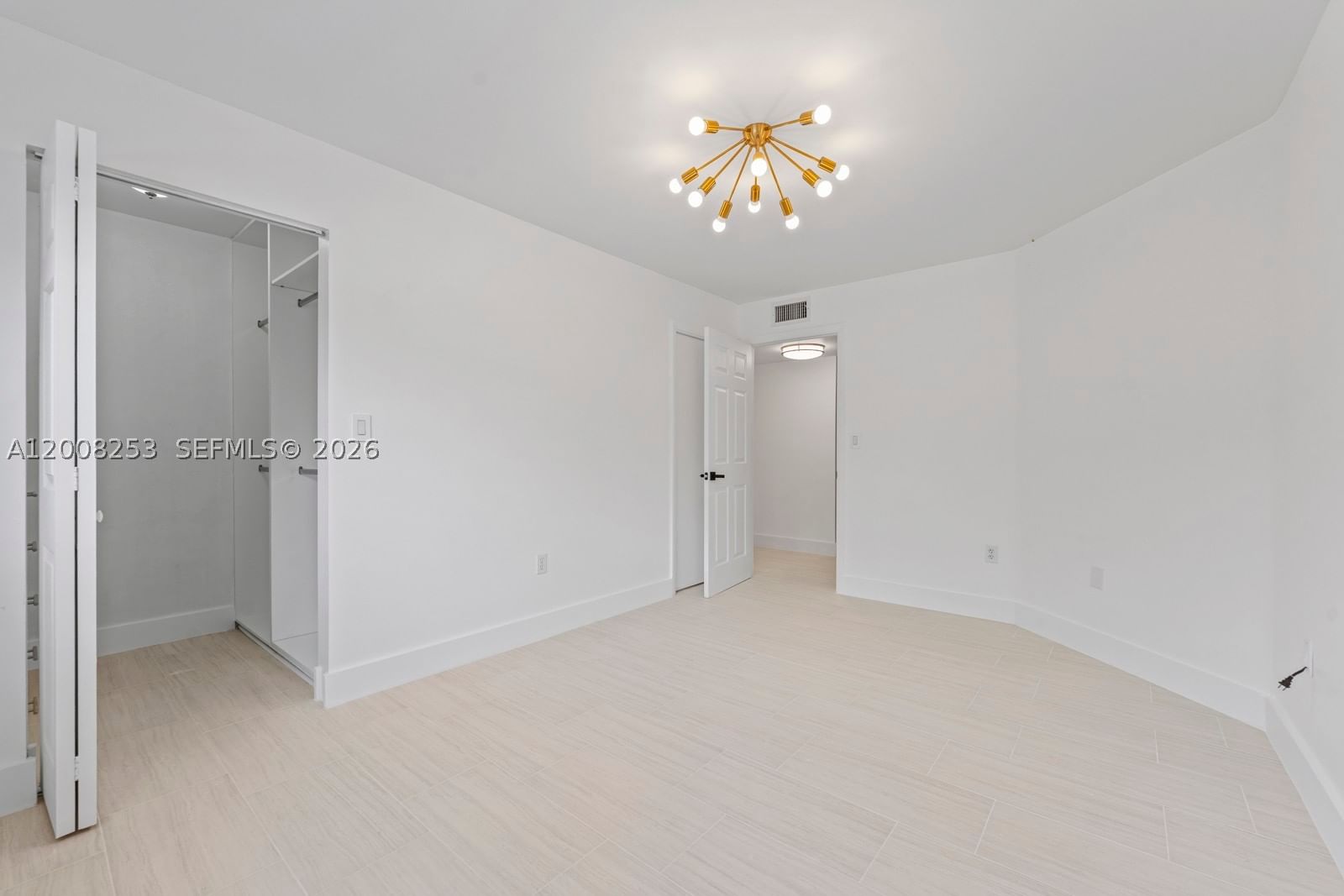 Real estate property located at 903 199th ST #104, Miami-dade, Carmel, Miami, FL