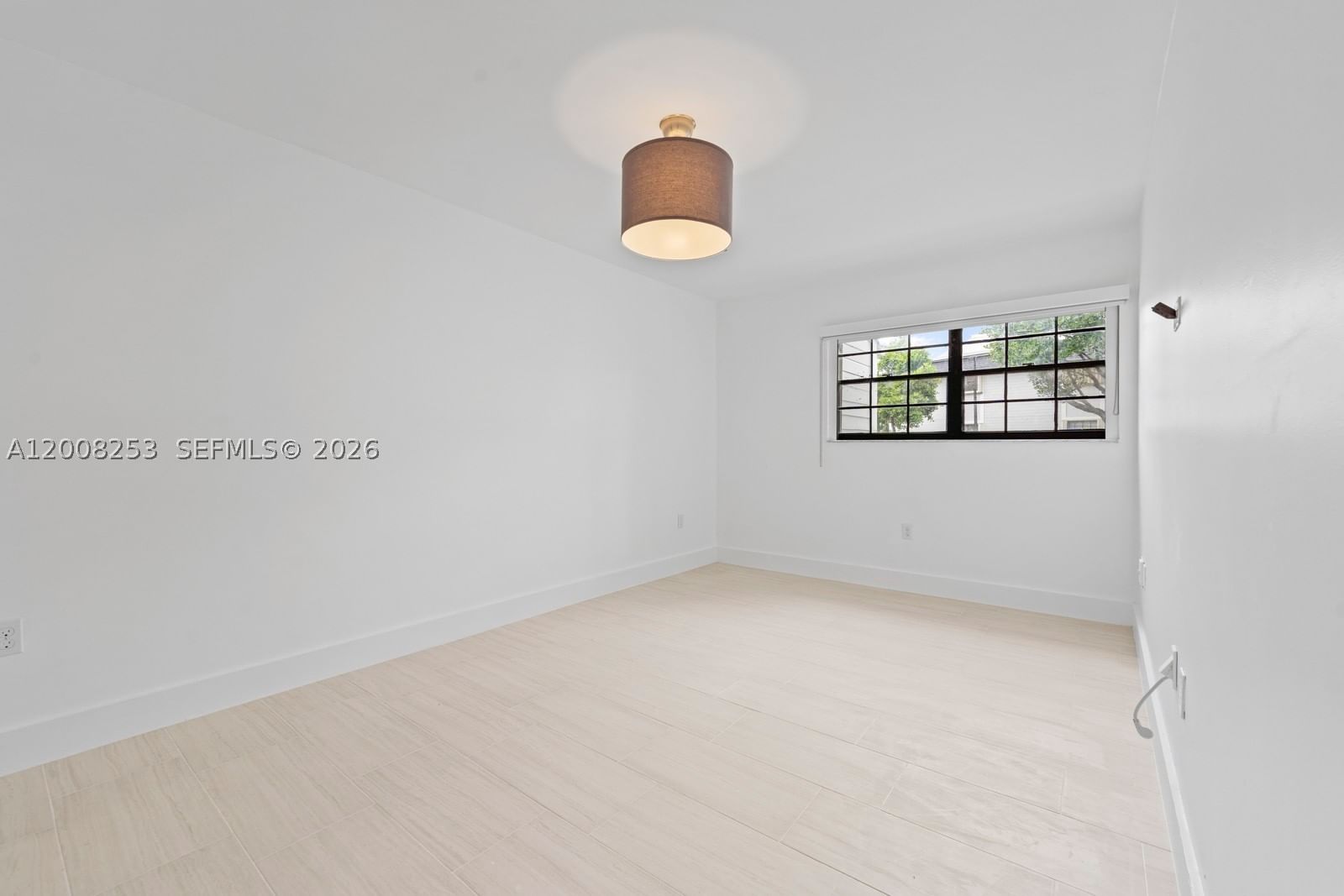 Real estate property located at 903 199th ST #104, Miami-dade, Carmel, Miami, FL