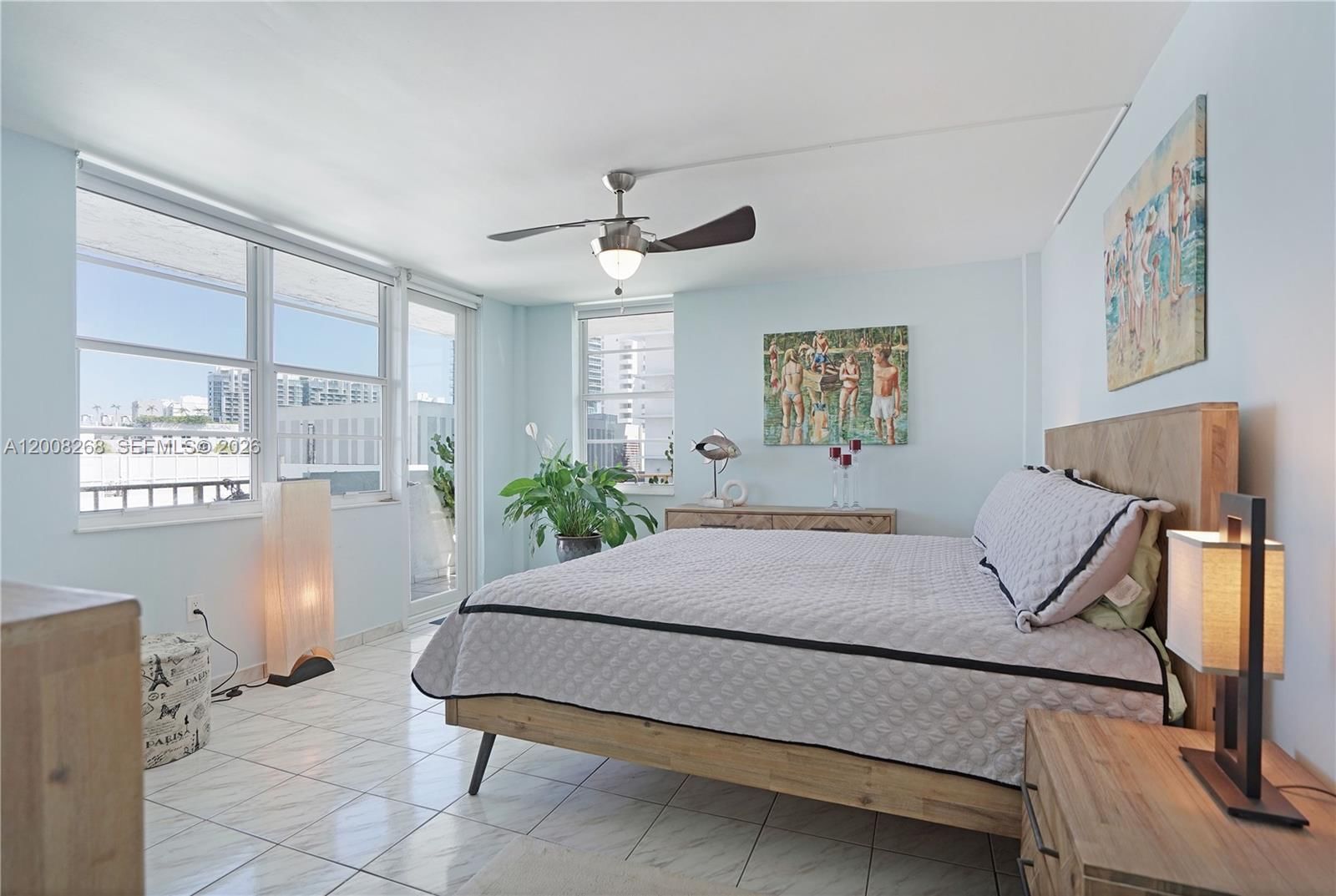 Real estate property located at 245 18th St #605, Miami-dade, James Central Towers Cond, Miami Beach, FL