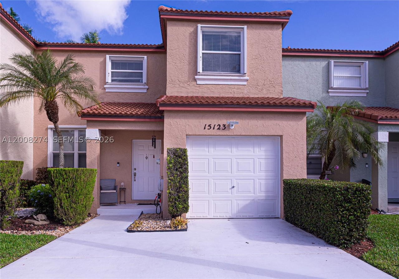 Real estate property located at 15123 8th St, Broward, Towngate, Pembroke Pines, FL
