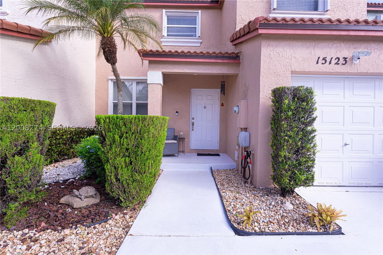 Real estate property located at 15123 8th St, Broward, Towngate, Pembroke Pines, FL