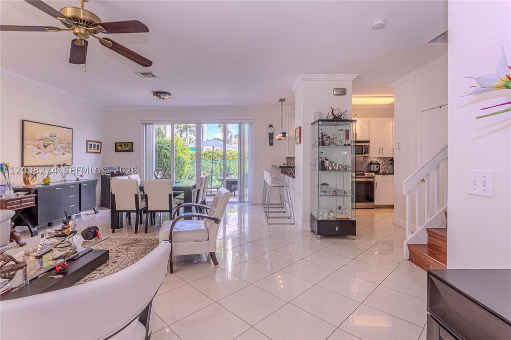 Real estate property located at 15123 8th St, Broward, Towngate, Pembroke Pines, FL
