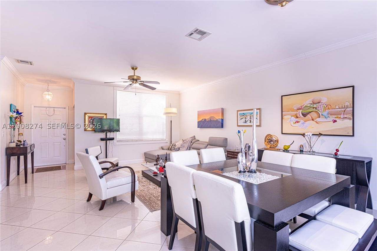 Real estate property located at 15123 8th St, Broward, Towngate, Pembroke Pines, FL
