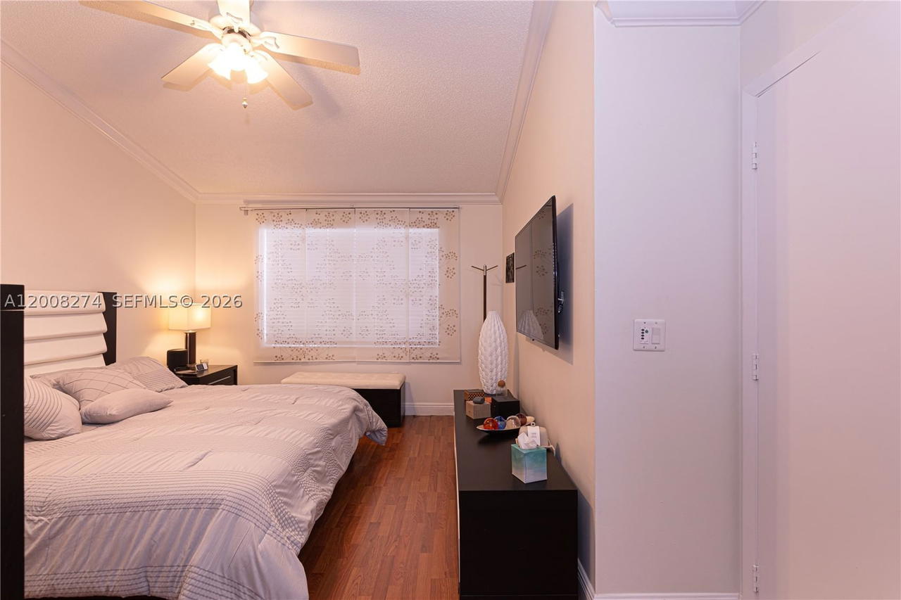 Real estate property located at 15123 8th St, Broward, Towngate, Pembroke Pines, FL
