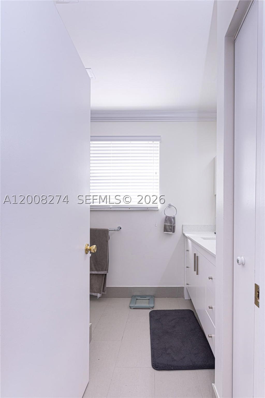 Real estate property located at 15123 8th St, Broward, Towngate, Pembroke Pines, FL