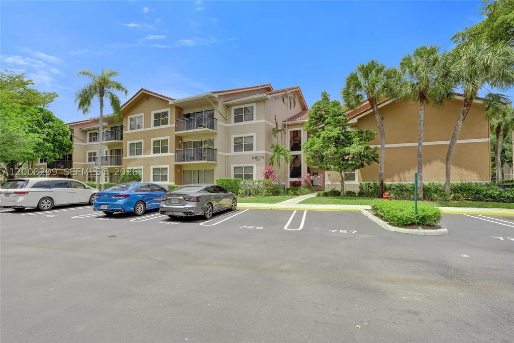 Real estate property located at 8721 Wiles Rd #101, Broward, Edgewater Condo, Coral Springs, FL