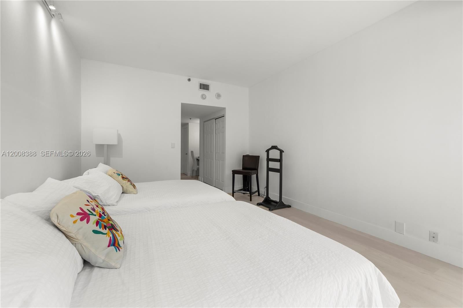 Real estate property located at 201 Crandon Blvd #143, Miami-dade, Key Colony No 1, Key Biscayne, FL