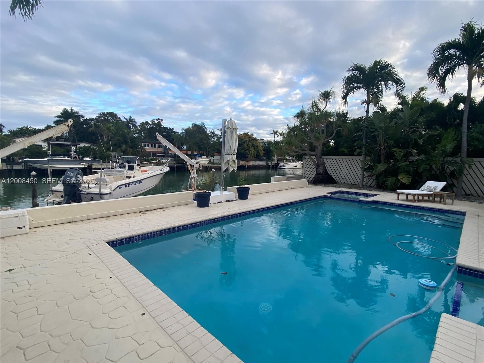 Real estate property located at 3485 Meridian Ave, Miami-dade, Garden Sub Amd Pl, Miami Beach, FL