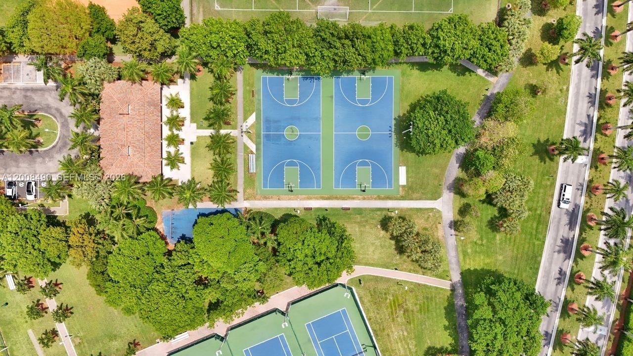 Real estate property located at 10750 66th St #203, Miami-dade, Captiva Condo B, Doral, FL