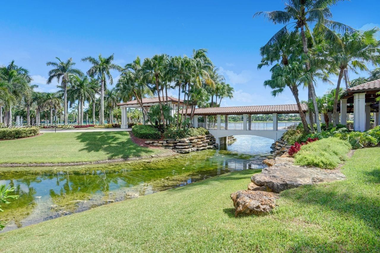 Real estate property located at 10750 66th St #203, Miami-dade, Captiva Condo B, Doral, FL