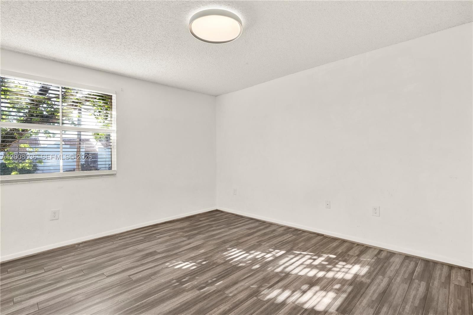 Real estate property located at 4728 97th Ct #86, Miami-dade, The Greens At Doral Condo, Doral, FL