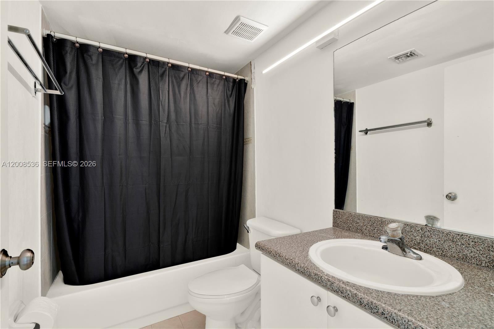 Real estate property located at 4728 97th Ct #86, Miami-dade, The Greens At Doral Condo, Doral, FL