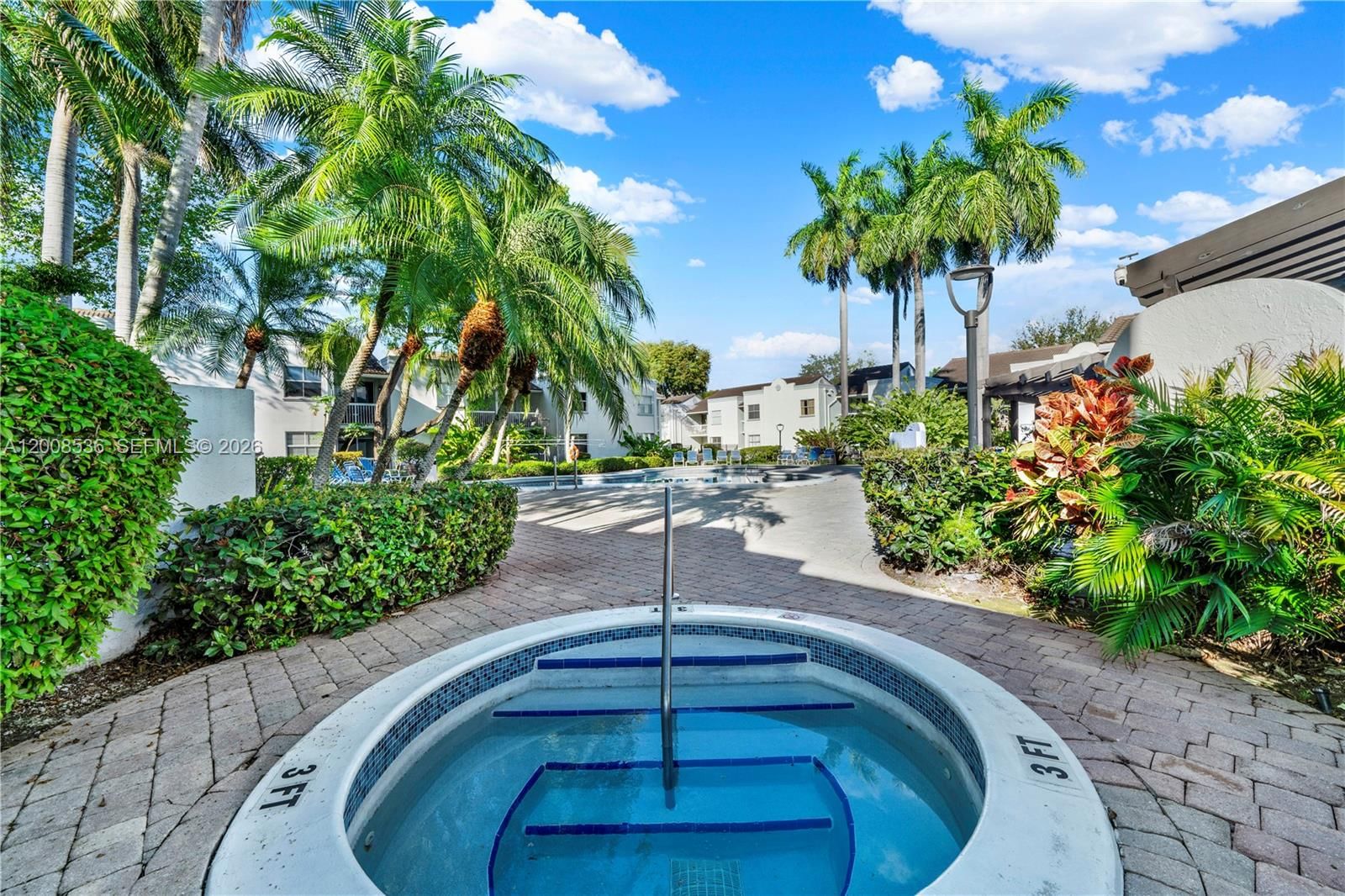 Real estate property located at 4728 97th Ct #86, Miami-dade, The Greens At Doral Condo, Doral, FL